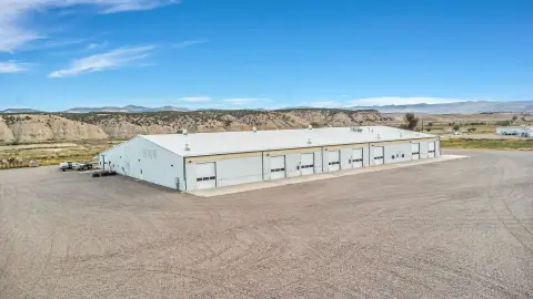 Warehouse with 8 Vehicle Bays