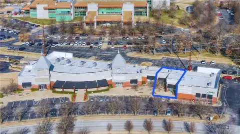 Pinnacle Hills Retail/Office Space