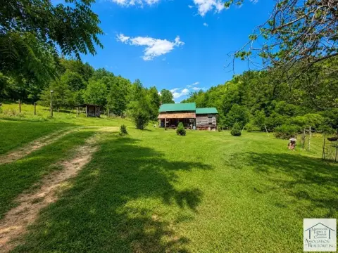 Hunting Land with Existing Building