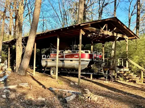 Residential Lot Near Boat Launch