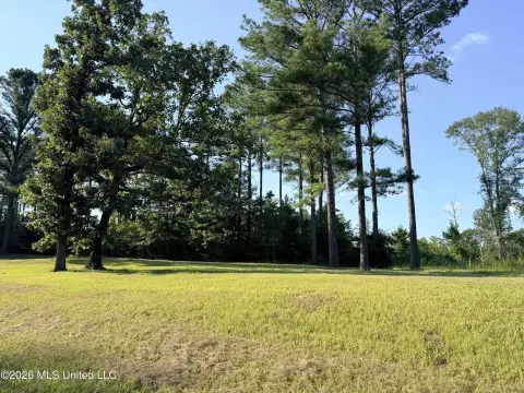 Gated Residential Homesite with Lake Views