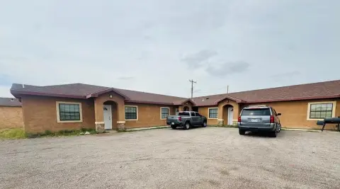 5-Unit Apartment Building