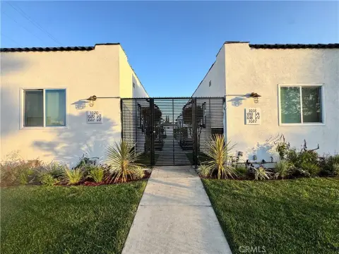 Multifamily Apartment Building
