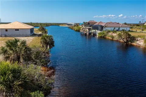 Waterfront Land in Cape Coral