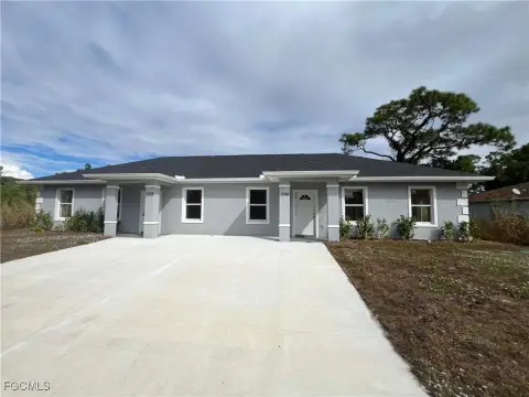 New Duplex in Lehigh Acres
