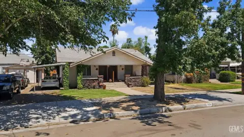 Side-by-Side Duplex with Carport