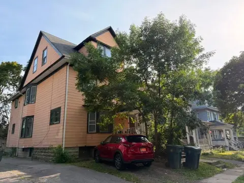 Two-Unit 2/2 Duplex