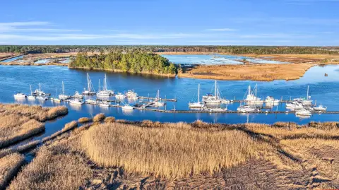 Residential Lot with Deep Water