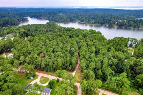 Waterfront Land on Clarks Hill