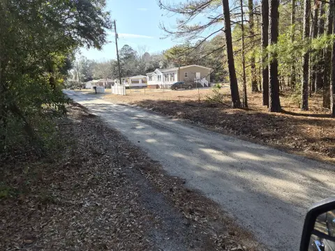 Land in Quiet Woodford Neighborhood