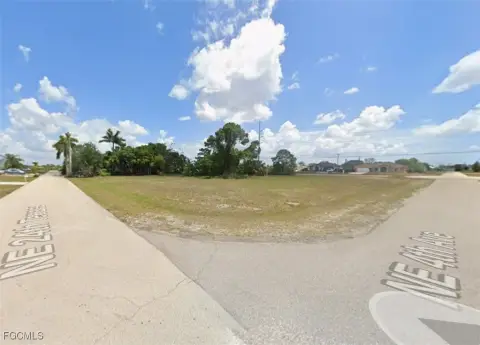 Cape Coral Corner Lot