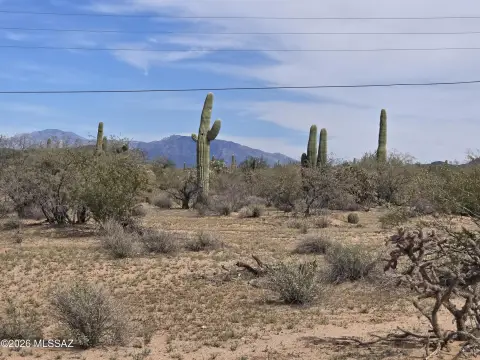 Tucson Land Near National Monument