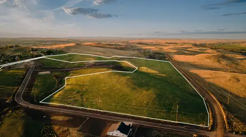Rural Residential Acreage with Utilities