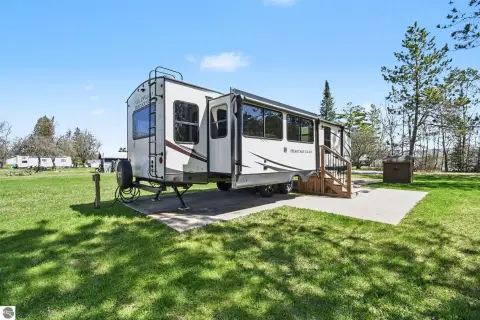 Hale, MI Double Lot