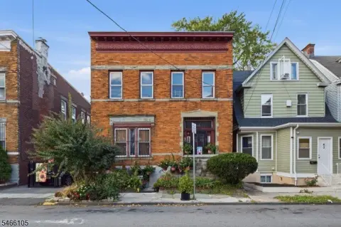 Duplex with Detached Garage