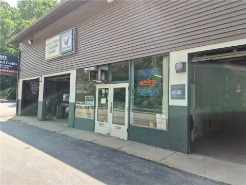 Auto Shop with Parking