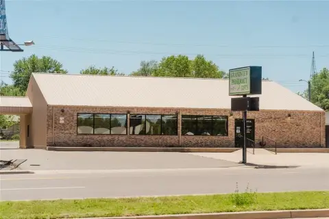 Route 66 Commercial Building