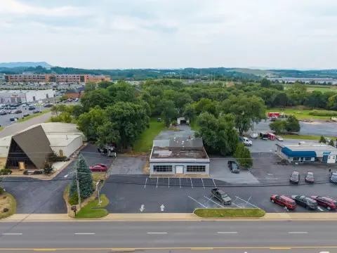 Retail Building with Road Exposure