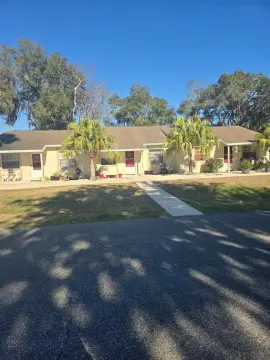 Palm Coast Triplex in Palm Harbor