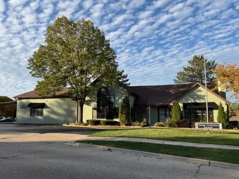 Two-Unit Office Building with Parking