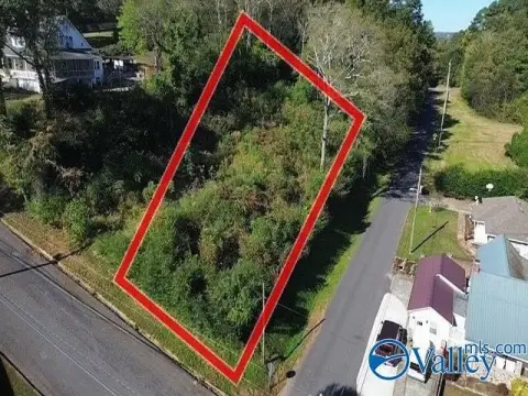 Zoned Single/ Multi-Family Land