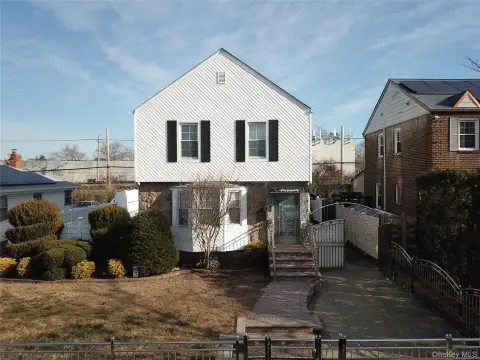Jamaica, NY Duplex For Sale