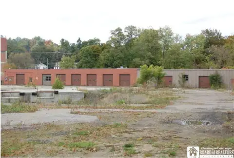 Manufacturing Property with Warehouse Space