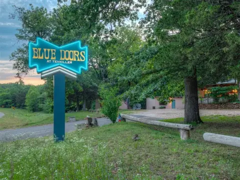 Boutique Motel Near Tenkiller State