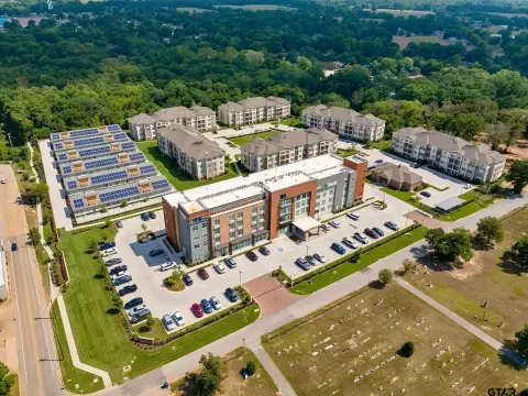 Commercial Land with Development Flexibility