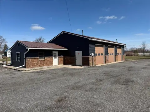 Renovated Commercial Space with Garage