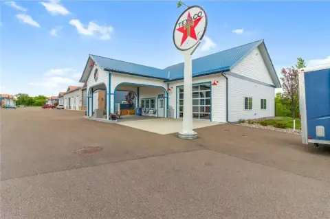 Luxury Vehicle Storage Condo