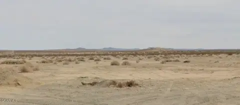 Versatile Land in Antelope Valley