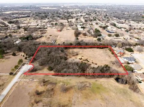 Secluded 5.91-Acre Lot in Sachse