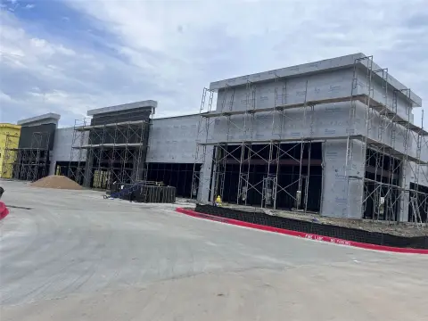 Retail Space with Grease Traps