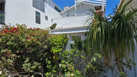 Updated Cottage Income Property