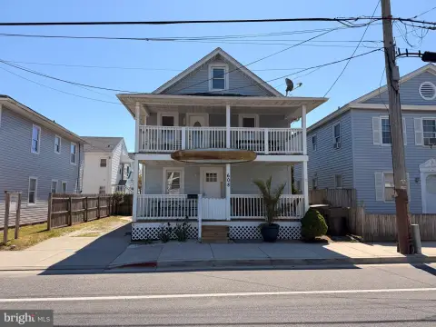 Turn-Key Duplex Near Beach