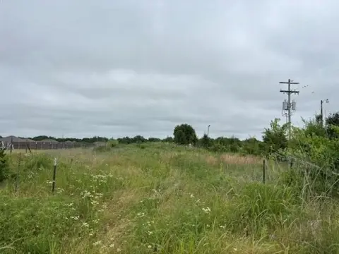 Highway 18 Acreage in Shawnee