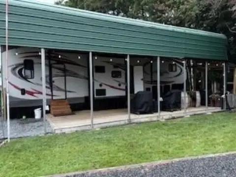 Recreational Land with Toy Hauler