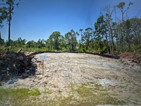 Residential Lot in Growing Area