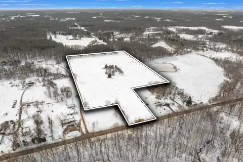 Lawrence, MI Buildable Land Parcel