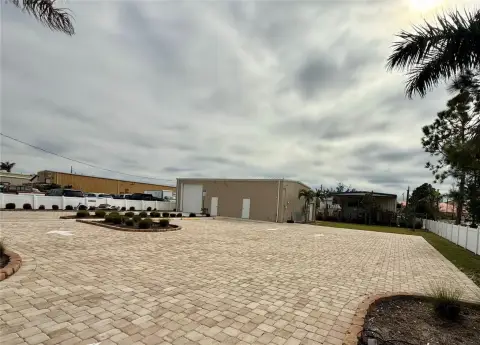 Punta Gorda Commercial Warehouse Opportunity