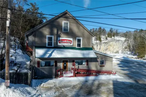 Restaurant with Two Apartments