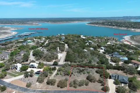 Canyon Lake Homesite in Kings Cove
