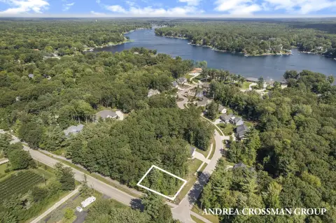 Land in Desirable Spring Lake