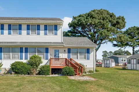 Two-Bedroom Duplex with Sunroom