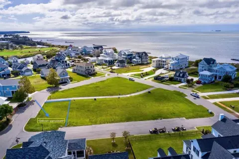 Corner Lot Near Private Beach