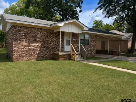 Brick Duplex with Private Entrances