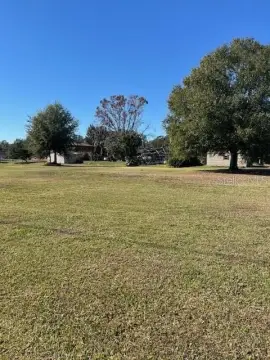 Residential Lot in Golf Community