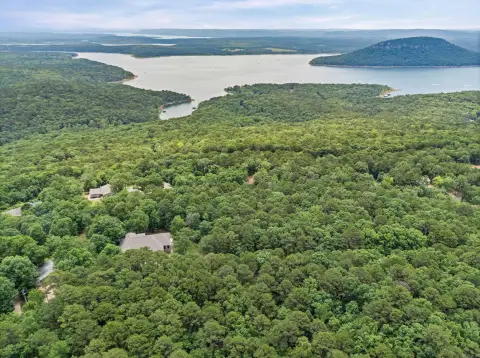 Residential Land Lots in Lakewood