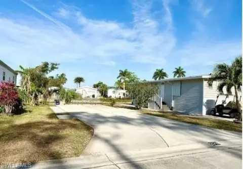 Naples Land in 55+ Community